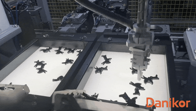640 (1).gif